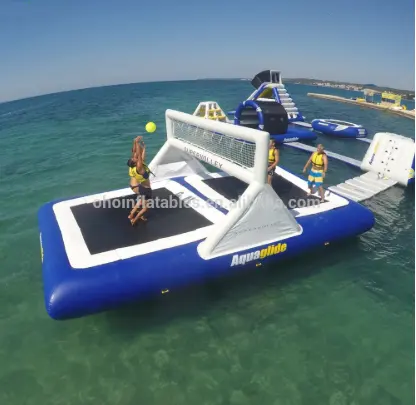 OHO inflatable वालीबाल कोर्ट inflatable कूद पानी झील पर खेल trampoline/रिसॉर्ट के लिए समुद्र/होटल