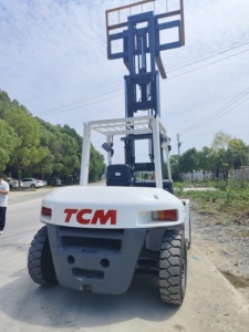High Quality 7Ton TCM FD70 Diesel Forklift Japan Made <b>Second</b>-<b>Hand</b> Machine for Sale with Core Components Pump Motor Bearing - Product Image 4