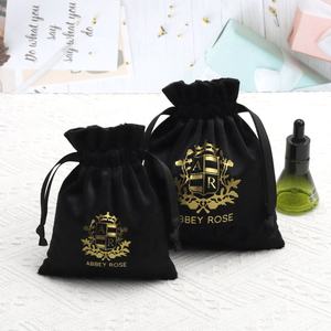 <span class=keywords><strong>Mini</strong></span> montre à bijoux en velours imprimée avec logo personnalisé sac de rangement pour parfum emballage cadeau de luxe <span class=keywords><strong>pochette</strong></span> à bijoux en velours avec cordon de serrage - Product Image 5