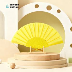 Ventaglio Pieghevole Artigianale in Tessuto con Struttura in Plastica, con Scatola Regalo - Campione Gratuito - Product Image 1