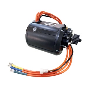 Motor QS 138 90H V3 con Refrigeración Líquida y Reducción Integrada 1:2.35, Motor de Accionamiento Medio de 4000W para Motocicleta Eléctrica Todoterreno - Product Image 3