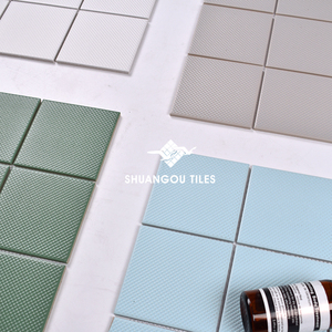 Gạch Mosaic Chống Trượt 4X4 Inch Nhãn Hiệu Thiết Kế Mới Chống Trượt Sứ Trắng Xám Xanh Xanh Sàn Tường Mosaic Hồ Bơi Gạch — ảnh 1