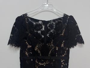 Bettergirl 2025 nouvelle <span class=keywords><strong>robe</strong></span> longue classique noire col en V à manches courtes en <span class=keywords><strong>dentelle</strong></span> queue de poisson - Product Image 6