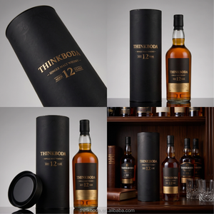 Scatola Cilindrica in Cartone Rigido Nero Opaco con Stampa in Lamina d'Oro per Confezione di Whisky Single Malt di Lusso - Product Image 2