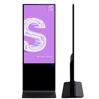 Écran de télévision publicitaire avec affichage numérique de type totem, affichage et affichage numériques, écran publicitaire, kiosque, affichage led, publicités