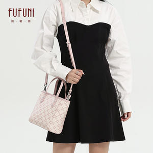 Borse Tote a tracolla di alta qualità con Design originale a Femme De Luxe alla moda da donna - Product Image 6