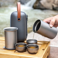 Ensemble de tasses de luxe en titane pur pour l'extérieur, kit portable antibactérien et résistant à la corrosion avec sac de rangement pour le camping et la randonnée, léger
