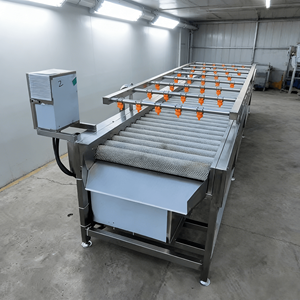 Máquina de Limpieza con Cepillos de Bajo Consumo de Agua con Boquillas de Pulverización Eficientes para un Uso Sostenible del Agua - Product Image 1