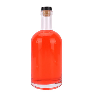 Bouteilles <span class=keywords><strong>de</strong></span> liqueur en verre OEM en gros avec logo personnalisé, bouchon en liège, design <span class=keywords><strong>de</strong></span> luxe sérigraphié pour la <span class=keywords><strong>vodka</strong></span> d'<span class=keywords><strong>origine</strong></span> Sichuan - Product Image 4
