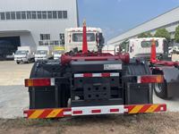 Tout nouveau camion poubelle conteneur de camion élévateur à crochet 4x2 3 tonnes du fabricant