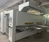 Machine de peinture automatique CNC 5 axes pour bois, système de pulvérisation par numérisation 3D pour portes d'armoires, panneaux MDF et usines de meubles
