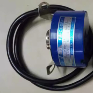 用于注塑机的全新原装编码器 TS5645N122 - Product Image 4