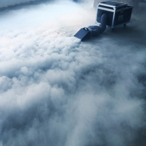 Máquina de niebla de agua Alquiler de fiesta de boda Etapa Efecto especial Nube Haze Máquina de humo de hielo seco Equipo DE LUZ DE cachimba - Product Image 5