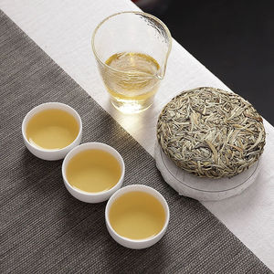 Yunnan เข็มเงินผมขาว Baihao Yinzhen ขนสีขาว100กรัมเค้กแสงจันทร์เล็กๆความงามชาขาวแสงจันทร์เค้กชาขาว - Product Image 4