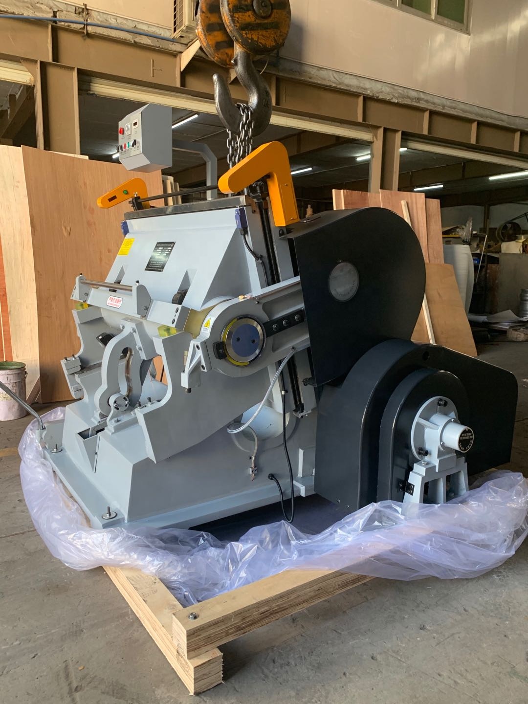 How to Choose the Best Cutting and Creasing Machine: A Complete Buyer's ...