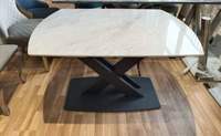 Ensemble de table à manger de luxe pour la maison, style ferme, 6 places, base en acier inoxydable moderne en forme de X, pierre frittée, métal