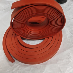 Materiali Impermeabili che si Espandono a Contatto con l'Acqua, e Strisce Sigillanti per Bloccare l'Acqua - Product Image 2