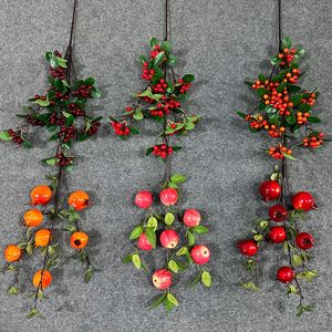 Ramas de Bayas de Acebo Artificiales y Granadas de 30cm-100cm, Frutas Decorativas de Plástico para Bodas y Decoración de Año Nuevo - Product Image 2