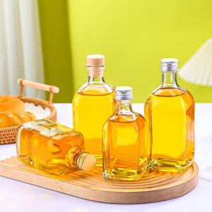 Bouteilles en verre transparentes carrées les plus vendues de 100 ml, 375 ml, 500 ml pour la <span class=keywords><strong>vodka</strong></span>, le whisky et le brandy avec bouchons en liège. - Product Image 5