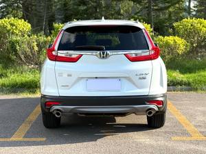 <span class=keywords><strong>Honda</strong></span> CR-V <span class=keywords><strong>2019</strong></span> 240TURBO 1.5T CVT Luxury |   SUV 4x4 |   Asientos de Cuero, Techo Panorámico, Volante a la Izquierda, en Existencia - Product Image 4