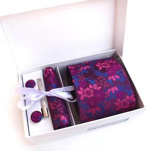 Conjunto de Corbata de Lujo Personalizada para Hombre, Corbata de Seda Estampada con Diseño Paisley Floral, Pañuelo de Bolsillo y Gemelos, Set de Regalo para Hombre - Product Image 4