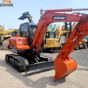 รถตักดินตีนตะขาบ DOOSAN DX60-9C มือสอง รถตักดินขนาดเล็ก DX60 พร้อมหัวขุดดิน รถขุดไฮดรอลิกขนาดเล็กสำหรับขาย - Product Image 1