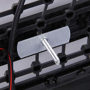 Bande Décorative Personnalisée à LED Lumineuse Modifiée pour Voiture: Lumière en Maille Moyenne, Style Œil de Diable - Product Image 6