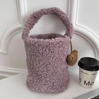 Sac à main en laine personnalisé de haute qualité pour femmes sac seau en peluche souple magnétique fantaisie pour accessoire de shopping pour filles
