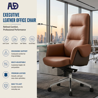 Fauteuil de bureau exécutif ergonomique en cuir PU à dossier haut, pivotant et inclinable, avec base chromée réglable en hauteur, idéal pour salon et hôtel