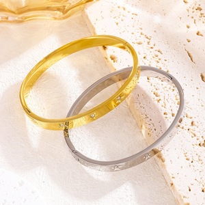 Wholesale Trendy Star Design Gold 316L Charm <b>Bracelets</b> with Diamonds 18K Gold & <b>Silver</b> Plated Women's for Gift Occasions - Product Image 1