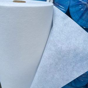 100% Polyester cứng handfeeling cắt đi thêu ổn định hóa chất ngoại quan không dệt <span class=keywords><strong>interlining</strong></span> <span class=keywords><strong>1040H</strong></span> cho thị trường Dubai - Product Image 4