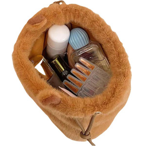 6892 haute qualité en peluche Capybara moelleux cordon maquillage sac avec bretelles filles mignon dessin animé Animal Capybara maquillage sac - Product Image 2