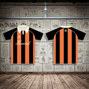 カスタムメンズレトロクラシックヴィンテージコットンサッカージャージーオレンジストライプショートセット刺繍ヴィンテージサッカーシャツスタイル - Product Image 3