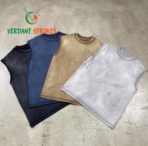 Verdant Strokes. Débardeur rétro personnalisé sans impression pour homme, 100% coton, 220 grammes, style classique et créatif - Product Image 1