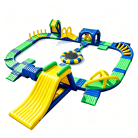 Parc aquatique gonflable pour des jeux stimulants