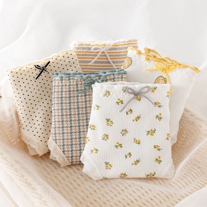 Culotte en coton pour filles Sous-vêtements pour lycéens 13 ans Shorts pour adolescents pour le développement des grands enfants - Product Image 2