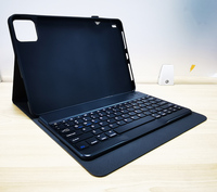 Xiaomi Pad 6s Pro 12.4 inç için ayrılabilir BT kablosuz klavye durumda