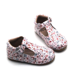 Chaussures en cuir pour enfants personnalisées avec imprimé tendance pour filles - Product Image 3