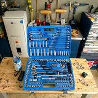 Kit d'outils mécaniques OEM 151 pièces multifonctionnel à couple élevé, portable, pour l'entretien de voitures et de motos, avec boîte de rangement et outils combinés traités thermiquement