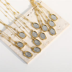 Gravé 18k Or Rempli En Acier Inoxydable Miroir Surface <span class=keywords><strong>Naissance</strong></span> Fleur Pendentif Colliers Pour Femmes Bijoux <span class=keywords><strong>De</strong></span> Mode - Product Image 5