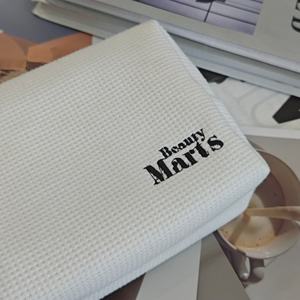 Trousse de maquillage en coton gaufré Trousse de toilette haut de gamme Logo brodé Trousse de maquillage pour femme 7 pouces - Product Image 1