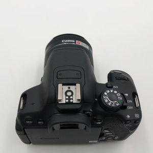 Appareil photo <span class=keywords><strong>hybride</strong></span> d'occasion certifié Canon EOS 700D pour vlogging, objectif STM 18-55mm, 18,0MP, AF <span class=keywords><strong>hybride</strong></span>, écran tactile, pack créateur - Product Image 3