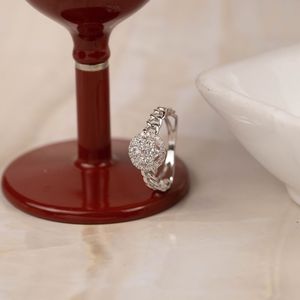 Anillo de Oro Sólido de 18K con Doble Halo de Diamantes Cultivados en Laboratorio, Joyería de Compromiso para Mujer - Product Image 3