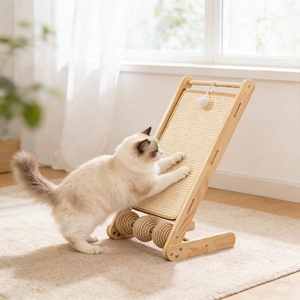 Griffoir pour <span class=keywords><strong>chat</strong></span> en bois massif et sisal, multifonction, anti-chute, avec balles, certifié CE, 1 niveau, emballé en carton - Product Image 3