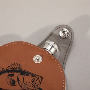 Nuova Fiaschetta Rotonda Portatile in Acciaio Inox da 8 oz per Liquori e Vino con Custodia Protettiva in Pelle per Pesca e Campeggio - Product Image 6