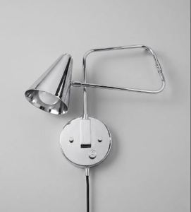 Lampe murale à bras articulé en chrome poli |   Applique murale conique réglable, lampe de chevet style Mid-Century - Product Image 1