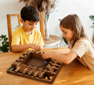 <span class=keywords><strong>Jeu</strong></span> de table en bois 14 pouces 4 voies pour fermer la boîte 2-4 joueurs <span class=keywords><strong>Jeu</strong></span> de dés de style vintage pour enfants adultes avec 8 dés respectueux de l'environnement - Product Image 4