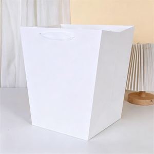 <span class=keywords><strong>Sac</strong></span> de transport trapézoïdal vierge pour fleurs avec fenêtre transparente et poignée en ruban de satin pour l'affichage en boutique florale ou pour les startups - Product Image 4