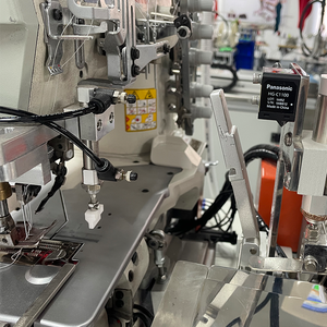 Best Sales SOMAX SM-07A Auto Soccer Gear Kit Wear Player Shirts <strong>Football</strong> Jersey Bottom Hemming Industrial <strong>Robotic</strong> Sewing Machine - Product Image 4