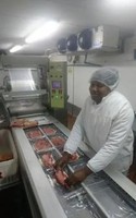 Thermovormende Vacuüm Vlees Voedsel Tomatensaus Salade Kaas Verpakkingsmachine
